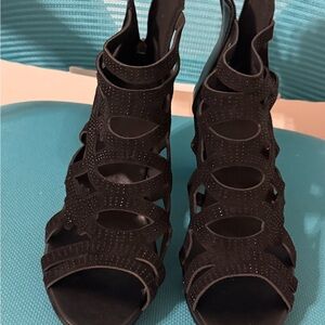 Elegant Black Women's Sandals